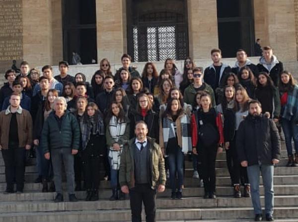 11. Sınıf Öğrencilerimizin Ankara-Odtü, Hacettepe Üniversitesi ve Anıtkabir Gezisi