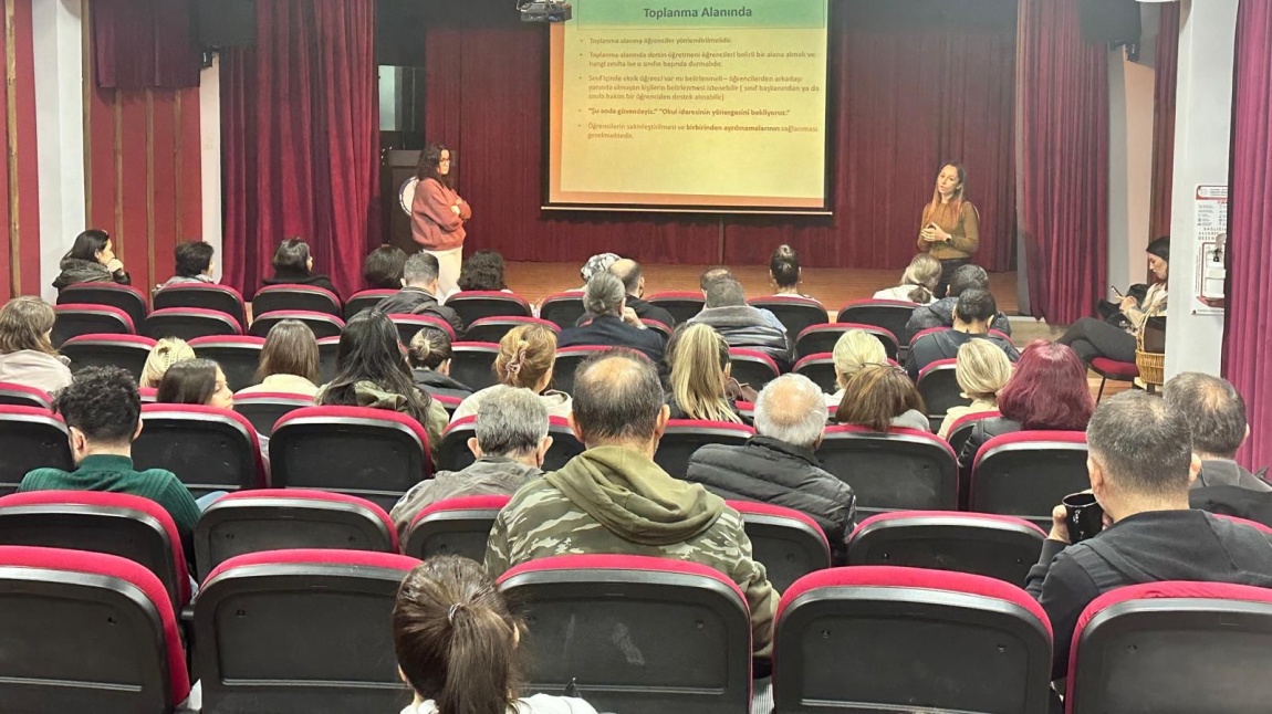 OKUL ORTAMINDA KRİZ YÖNETİMİ VE GÜVENLİ TAHLİYE